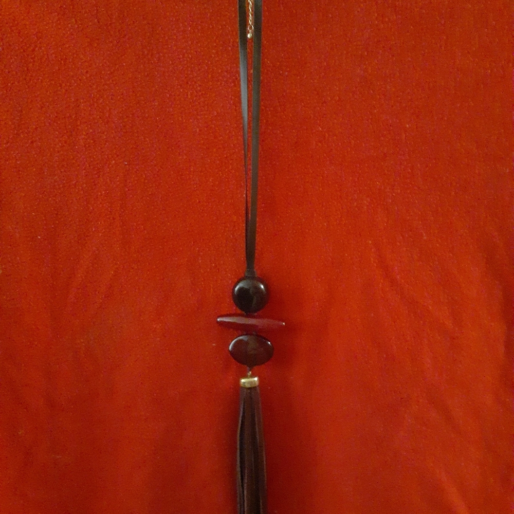 Necklace - Picture 2 of 2